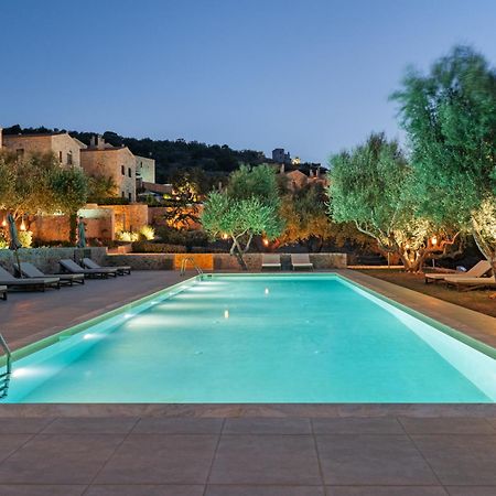 100 Rizes Seaside Resort- Small Luxury Hotels Of The World Kalivia  외부 사진