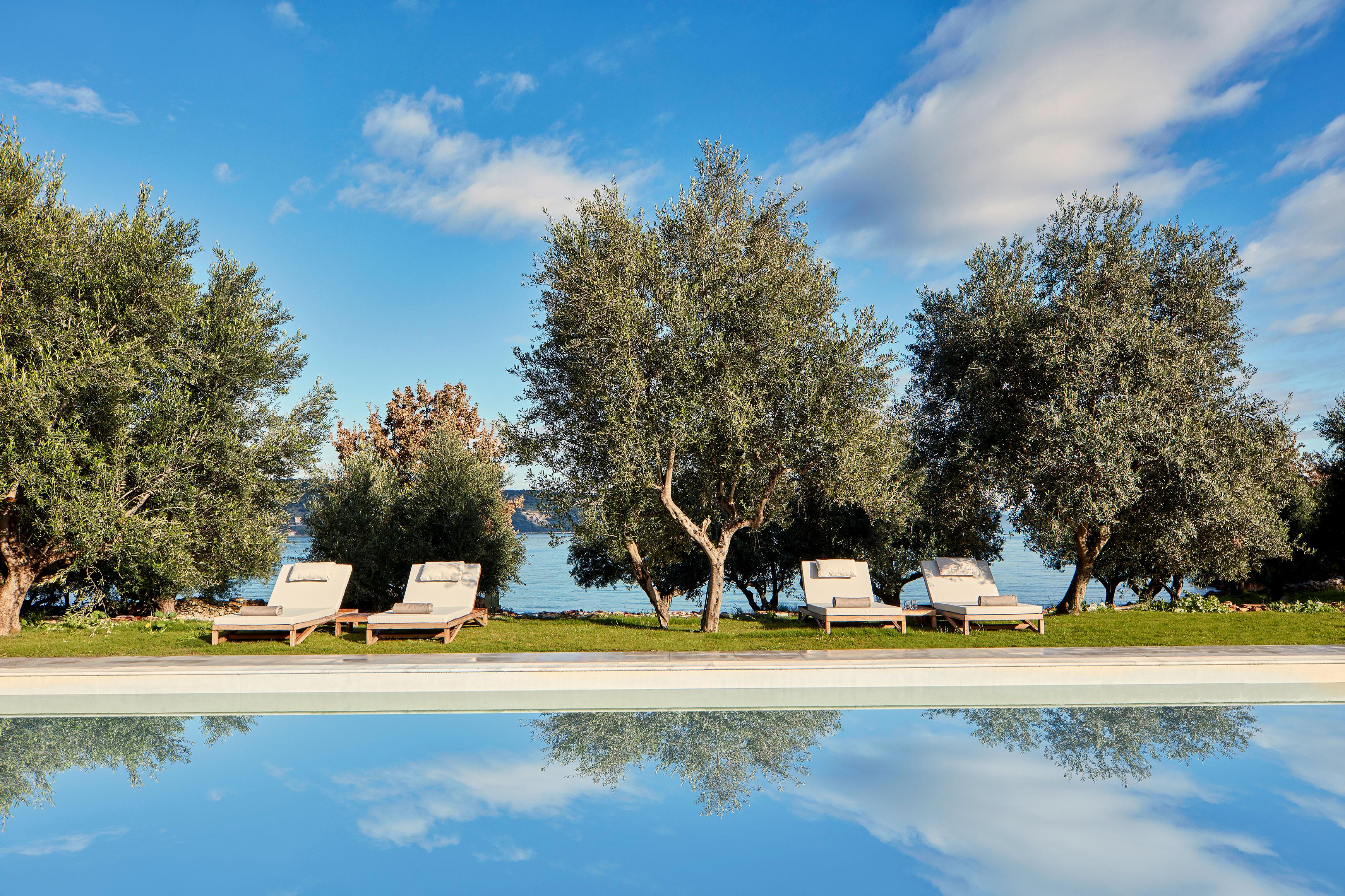 100 Rizes Seaside Resort- Small Luxury Hotels Of The World Kalivia  외부 사진